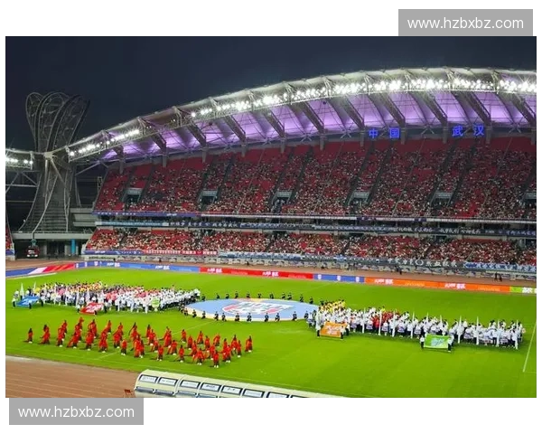 以球场观赛之旅为轴展开的激情澎湃城市足球周末深度体验记全景纪行